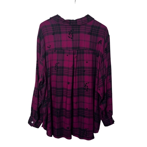 Jane and Delancey Red & Black Plaid Button Down Shirt - Picture 2 of 10